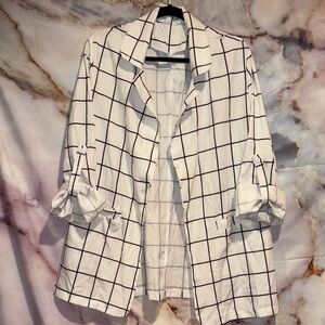 ✨ Plaid White Grid Blazer